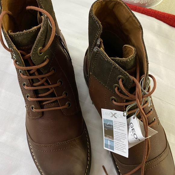 Geox Brand New Men's Leather Lace-Up Ankle Boots Size 9 US with the Original Box - Picture 3 of 4